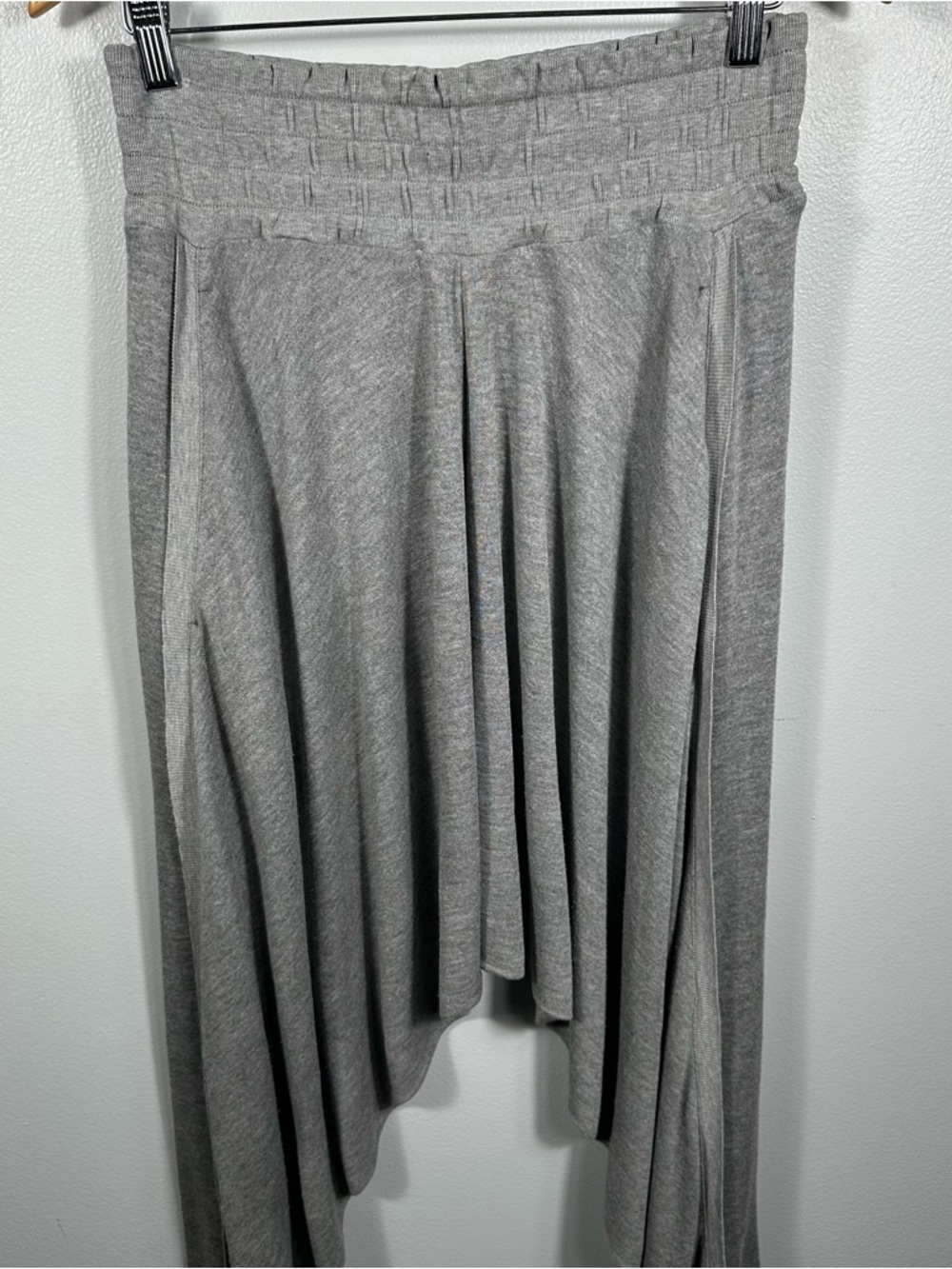 Free People Movement Grey Windy Meadow Harem Pant Size Small Comfy Casual Chic - Picture 10 of 17